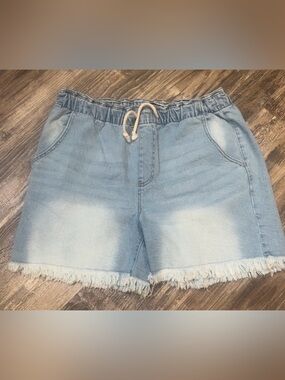 Light Blue Denim Drawstring Women’s Shorts